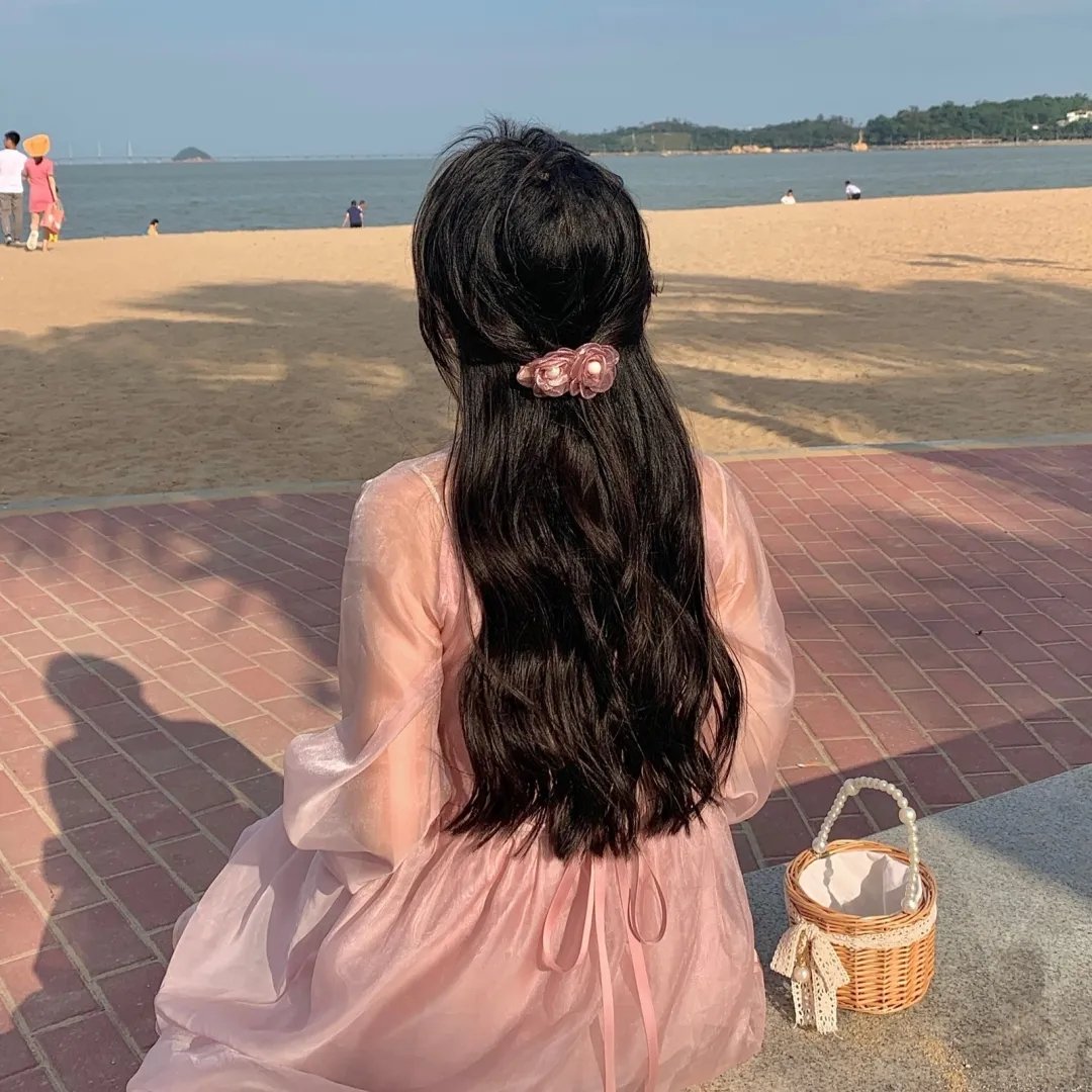 靓女也疯狂