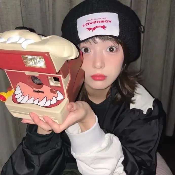 一个布袋八个头